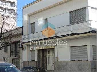 https://www.gallito.com.uy/gran-casa-ubicada-en-pleno-centro-de-la-ciudad-inmuebles-27502889