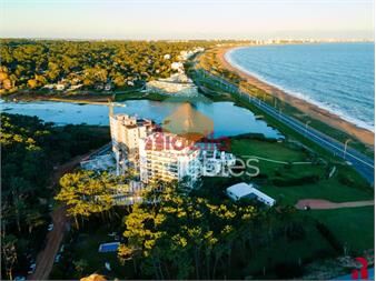 https://www.gallito.com.uy/apartamento-1-dormitorio-poseidon-laguna-inmuebles-25793341
