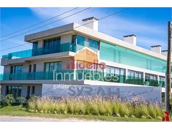 https://www.gallito.com.uy/venta-de-apartamento-de-2-dormitorios-punta-inmuebles-26032781