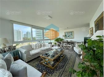 https://www.gallito.com.uy/venta-apartamento-2-dormitorios-playa-brava-punta-inmuebles-19239233