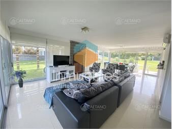 https://www.gallito.com.uy/alquiler-casa-3-dormitorios-en-playa-brava-inmuebles-23134139