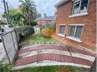 https://www.gallito.com.uy/completisima-casa-en-complejo-cerrado-jardines-de-buschenta-inmuebles-24440586