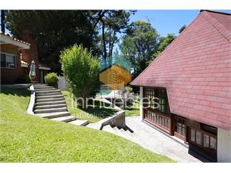https://www.gallito.com.uy/venta-hermosa-casa-en-pinares-punta-del-este-con-inmuebles-27509957