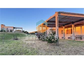 https://www.gallito.com.uy/chacra-de-6-has-con-664-m2-cerca-de-piriapolis-inmuebles-25495033