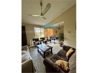https://www.gallito.com.uy/venta-de-casa-en-montevideo-inmuebles-27510579
