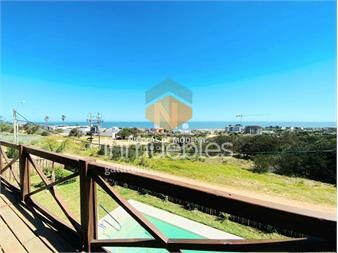 https://www.gallito.com.uy/casa-de-cuatro-dormitorios-con-barbacoa-y-piscina-en-alquil-inmuebles-27513844