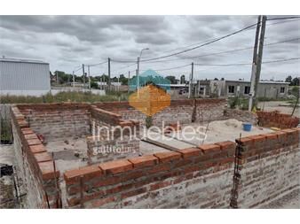 https://www.gallito.com.uy/venta-terreno-de-402-m²-con-construccion-en-pando-inmuebles-27037324