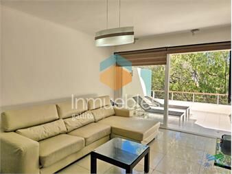 https://www.gallito.com.uy/venta-de-apartamento-de-2-dormitorios-en-green-inmuebles-24606882