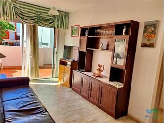 https://www.gallito.com.uy/en-venta-apartamento-2-dormitorios-con-buena-y-en-inmuebles-26790329