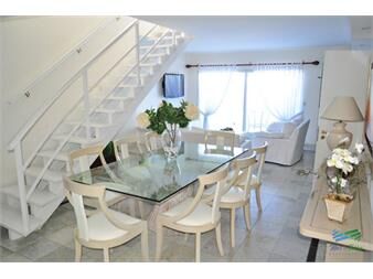 https://www.gallito.com.uy/en-venta-apartamento-3-dormitorios-y-3-baños-en-inmuebles-27143232