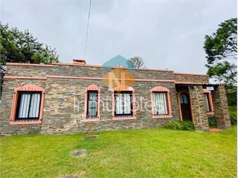 https://www.gallito.com.uy/casa-en-venta-a-una-cuadra-del-mar-tres-dormitorios-inmuebles-23098136