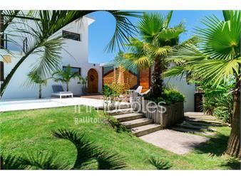 https://www.gallito.com.uy/espectacular-y-moderna-casa-en-la-barra-para-de-inmuebles-27518772