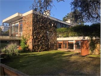 https://www.gallito.com.uy/excelente-oportunidad-para-desarrollo-playa-punta-inmuebles-22910107