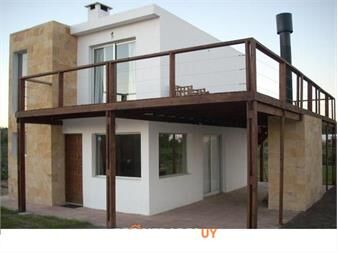 https://www.gallito.com.uy/casa-en-venta-moderna-con-vista-al-mar-2-piscina-inmuebles-25979363