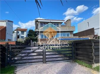 https://www.gallito.com.uy/casa-3-dormitorios-frente-al-mar-en-punta-fria-inmuebles-25668802