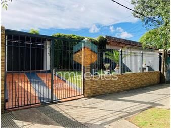 https://www.gallito.com.uy/venta-casa-3-apartamentos-inmuebles-27535739