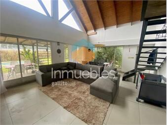 https://www.gallito.com.uy/venta-casa-4-dormitorios-y-piscina-parque-del-plata-sur-inmuebles-27514068