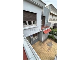 https://www.gallito.com.uy/venta-casaparque-batlle3-dormitorios2-terrazascochera-inmuebles-27332277