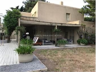https://www.gallito.com.uy/casa-en-venta-de-4-dormitorios-en-rincon-del-del-inmuebles-27085857