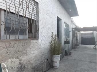 https://web5.gallito.com.uy/galpon-en-venta-con-gran-terreno-sayago-inmuebles-27535951
