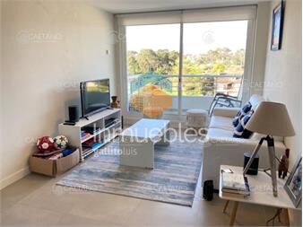 https://www.gallito.com.uy/hermoso-apartamento-con-excelentes-servicios-en-y-inmuebles-21160458