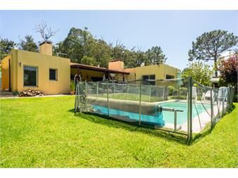 https://www.gallito.com.uy/casa-4-dormitorios-con-piscina-rincon-del-indio-inmuebles-26573857