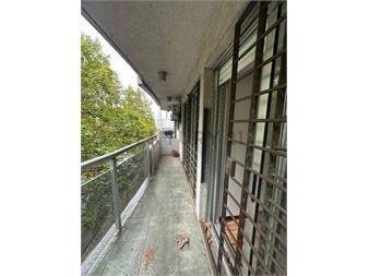 https://www.gallito.com.uy/venta-apartamento-pocitos-3-dormitorios-2-baños-bal-inmuebles-27142986