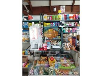 https://www.gallito.com.uy/venta-de-llave-de-kiosko-salon-en-larrañaga-inmuebles-27543986