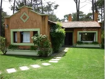https://www.gallito.com.uy/venta-casa-3-dormitorios-montoya-la-barra-inmuebles-24216854