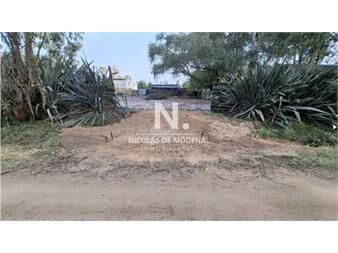 https://www.gallito.com.uy/terreno-en-venta-de-490mts-en-punta-del-este-la-inmuebles-27548257