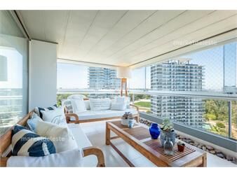 https://www.gallito.com.uy/penthouse-duplex-en-brava-inmuebles-26690206