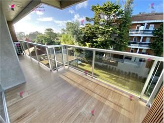 https://www.gallito.com.uy/venta-apartamento-de-2-dormitorios-edificio-mansa-inmuebles-27092446
