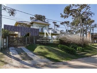 https://www.gallito.com.uy/casa-de-6-dormitorios-en-venta-proximo-al-mar-inmuebles-24049490