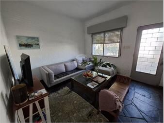 https://www.gallito.com.uy/venta-de-dos-casas-en-mismo-padron-inmuebles-27540158