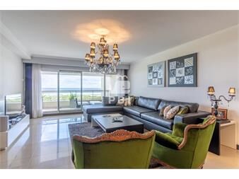 https://web5.gallito.com.uy/espectacular-apartamento-en-venta-3-suites-y-inmuebles-24631680