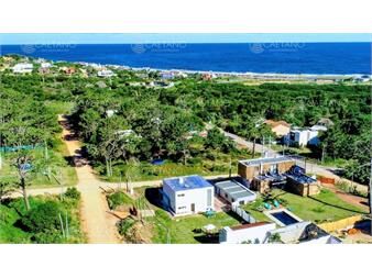 https://www.gallito.com.uy/venta-casa-3-dormitorios-parrillero-punta-inmuebles-24668489