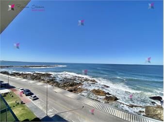 https://www.gallito.com.uy/venta-de-apartamento-de-3-dormitorios-frente-al-inmuebles-27117679