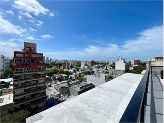 https://www.gallito.com.uy/venta-penthouse-2-dormitorios-dos-baños-en-pocitos-de-gran-inmuebles-27007873