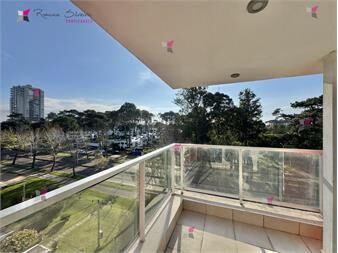 https://www.gallito.com.uy/apartamento-en-venta-de-3-dormitorios-y-propio-inmuebles-27425921