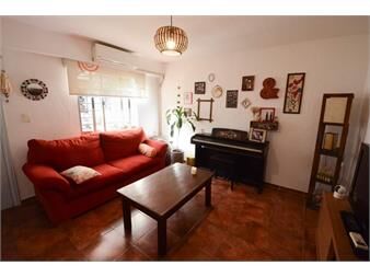 https://web5.gallito.com.uy/venta-apartamento-duplex-1-dormitorio-parque-rodo-inmuebles-27565472