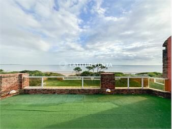 https://www.gallito.com.uy/pent-house-en-mansa-primera-linea-3-mas-inmuebles-27174417