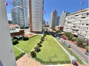 https://www.gallito.com.uy/venta-de-apartamento-de-1-dormitorio-en-zona-para-inmuebles-27091734