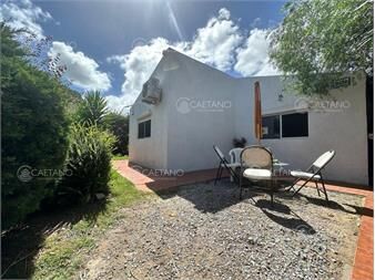 https://www.gallito.com.uy/venta-de-casa-en-tio-tom-punta-ballena-a-50-del-inmuebles-26464343