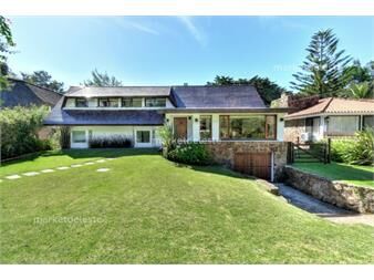 https://www.gallito.com.uy/casa-en-venta-en-punta-del-este-zona-shopping-inmuebles-27161311