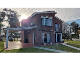 https://www.gallito.com.uy/venta-casa-3-dormitorios-en-shangrila-inmuebles-27565941