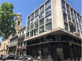 https://www.gallito.com.uy/oficina-en-plaza-matriz-en-edificio-en-pleno-casco-historic-inmuebles-18768832