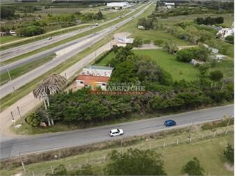 https://www.gallito.com.uy/casa-quinta-sobre-ruta-5-ideal-para-comercio-o-inmuebles-27050312