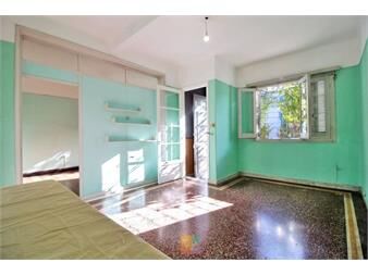 https://www.gallito.com.uy/venta-casa-3-dormitorios-2-livings-paso-molino-inmuebles-27468420