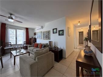 https://www.gallito.com.uy/en-venta-apartamento-2-dormitorios-con-servicios-inmuebles-26864947