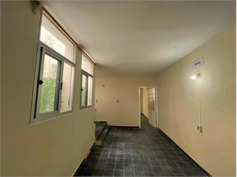 https://www.gallito.com.uy/venta-apartamento-de-1-dormitorio-en-la-comercial-inmuebles-27447911